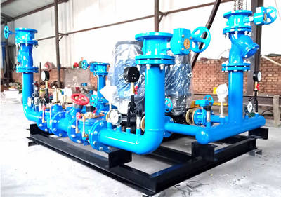 高低區(qū)直連供暖機組與管道設(shè)備展示